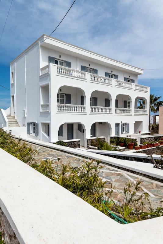 Avraki Hotel Kamári Exterior foto